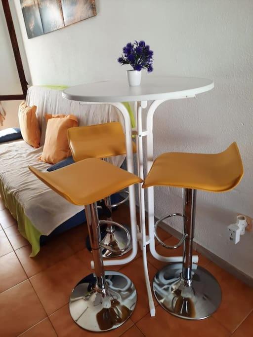 Apartment Los Locos Beach With Balcony And Wi-Fi Торевьиа Экстерьер фото
